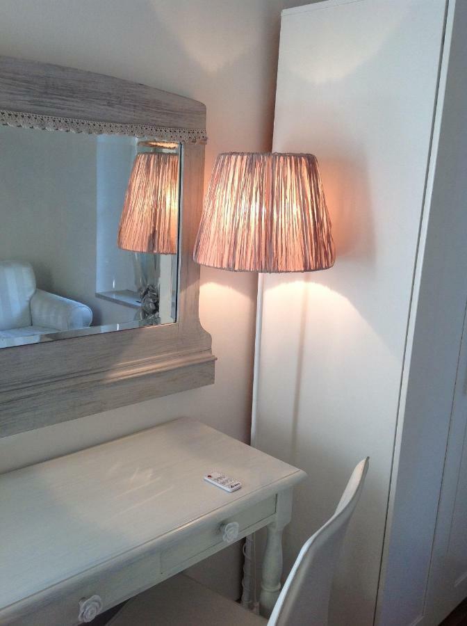 Il Gelsomino Bed and Breakfast Ιζέο Εξωτερικό φωτογραφία
