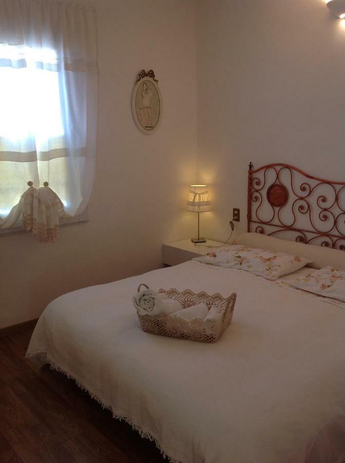 Il Gelsomino Bed and Breakfast Ιζέο Εξωτερικό φωτογραφία